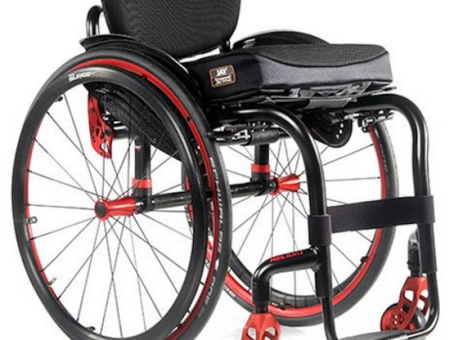 Hélium : fauteuil roulant rigide