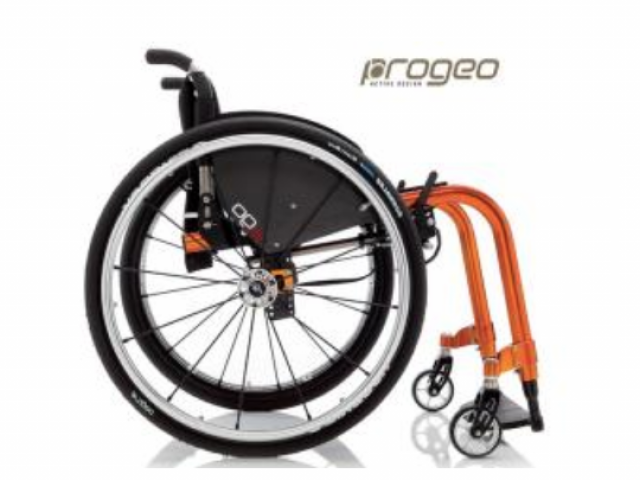 EGO : fauteuil roulant pliable