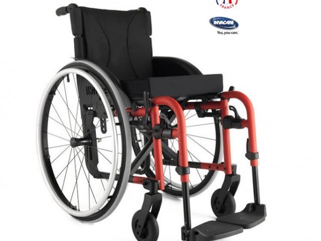 COMPACT ATTRACT : FAUTEUIL ROULANT PLIABLE 