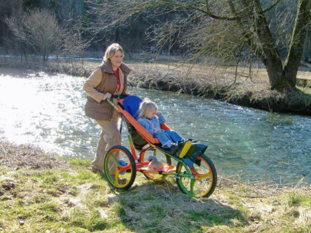 Kangoo : Poussette sport, tout terrain, châssis pliant